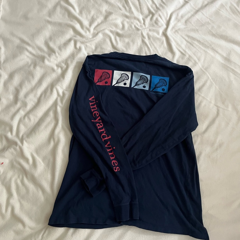 Men’s vineyard vines long sleeve lacrosse tshirt